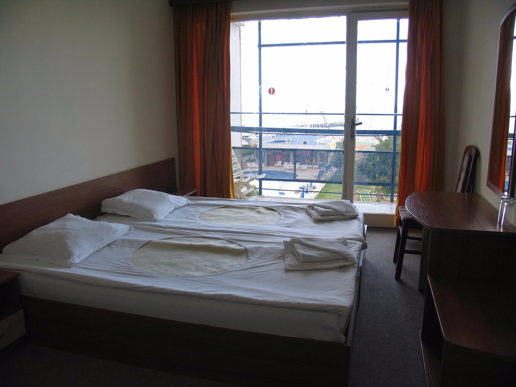 Hotel Shipka Beach