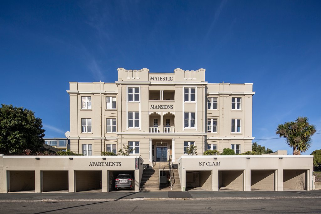 Majestic Mansions - Apartments at St Clair
