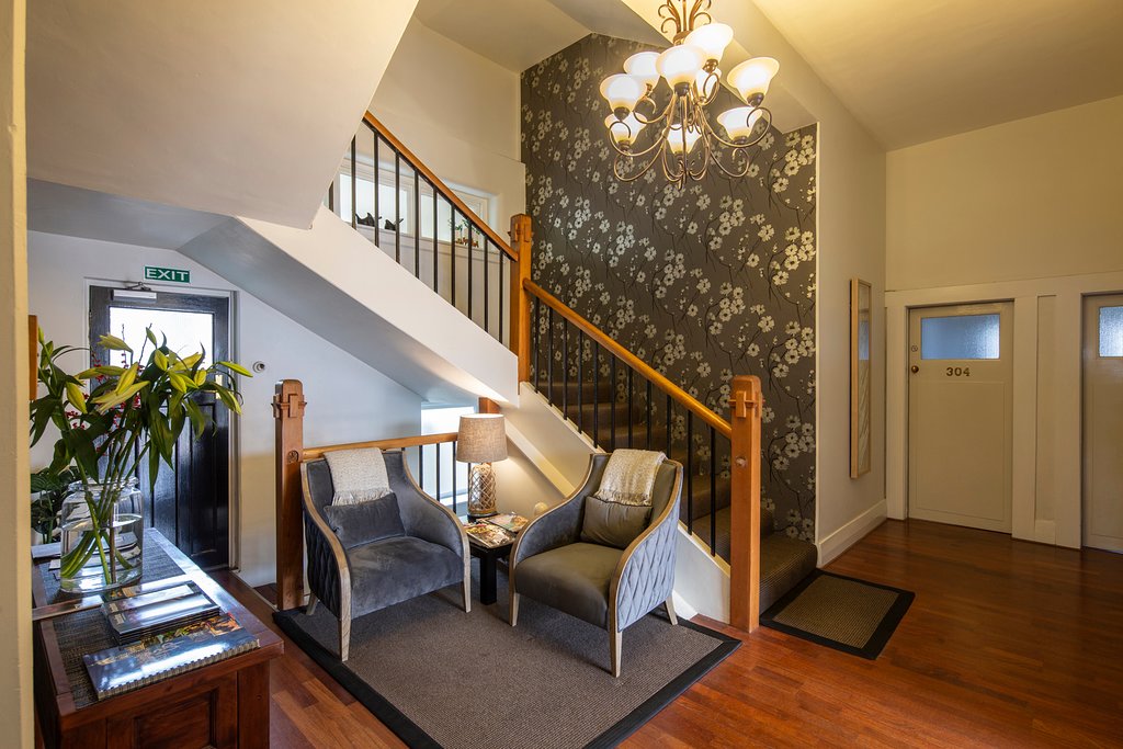 Majestic Mansions - Apartments at St Clair