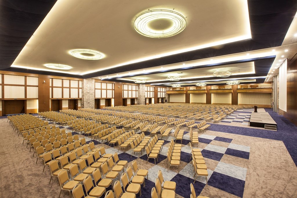 Elexus Hotel Resort & Spa