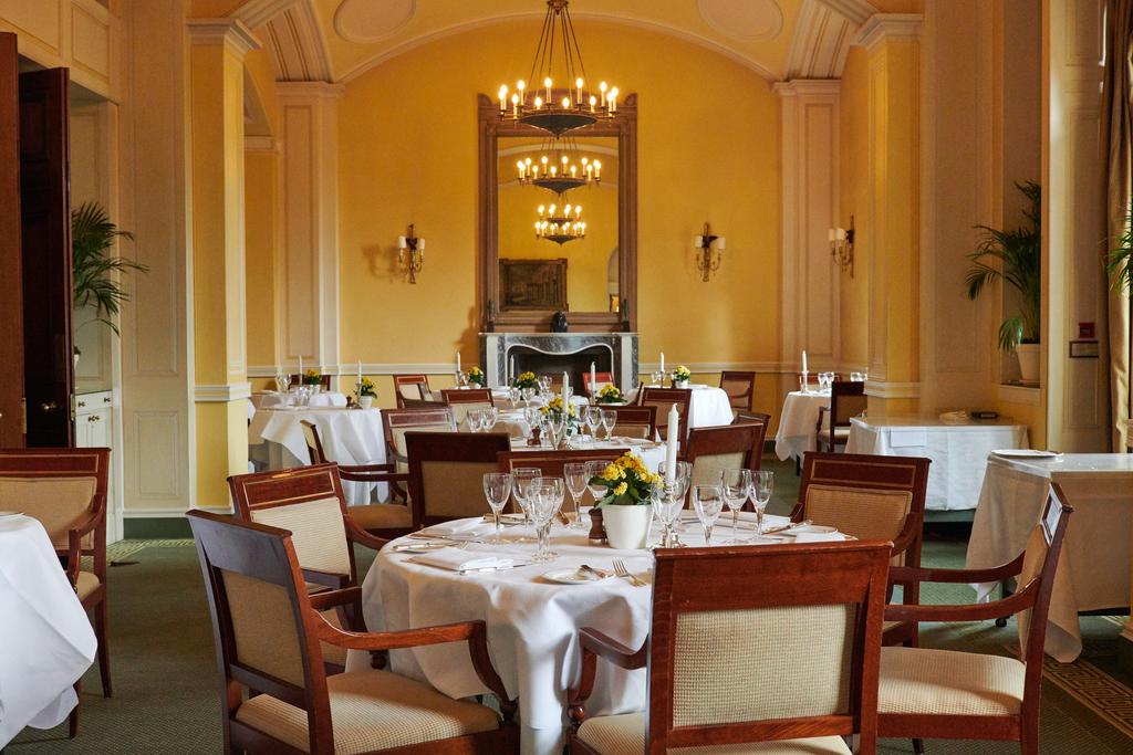 Hartwell House & Spa