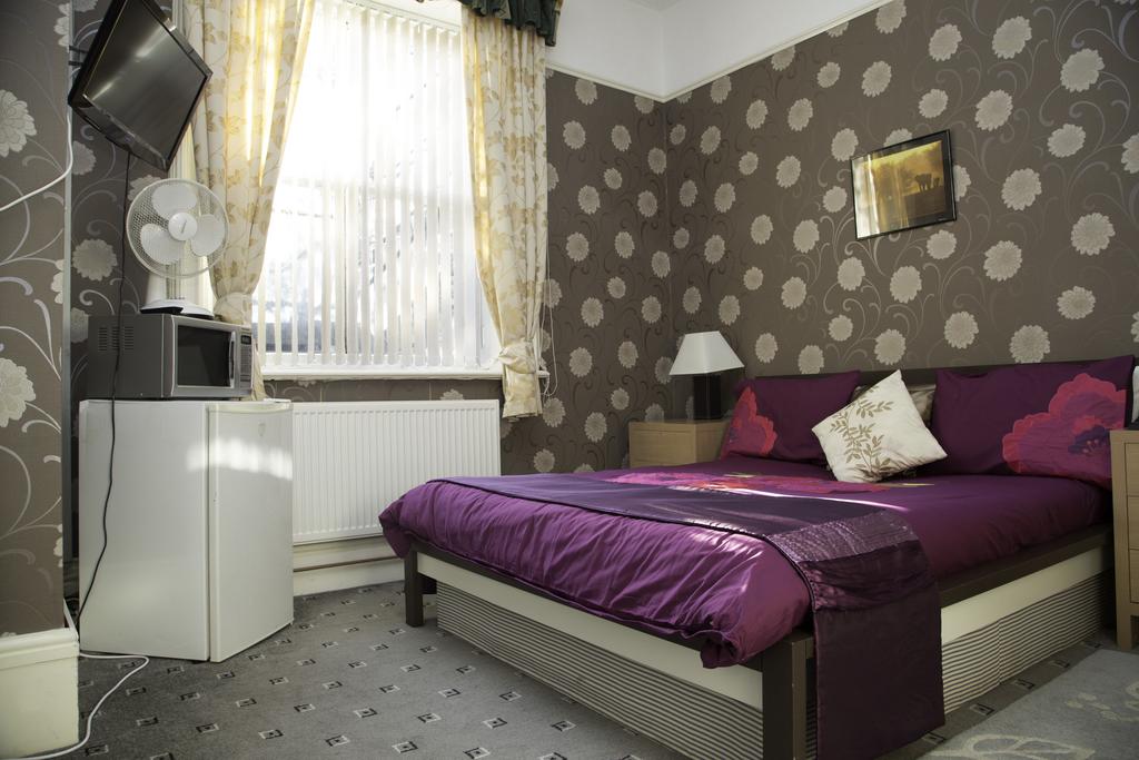 Ashfield Hotel