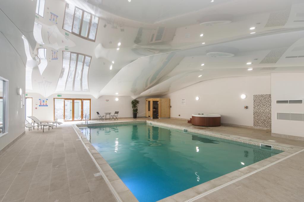 Cape Cornwall golf & Leisure