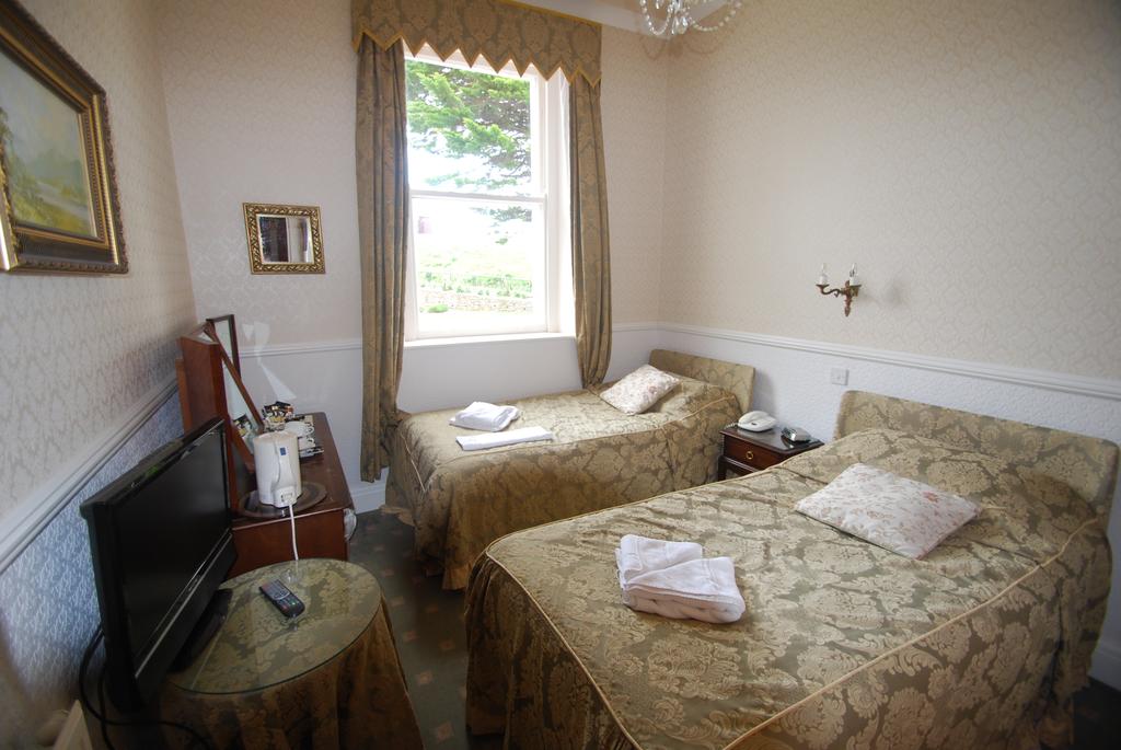 Headlands Hotel