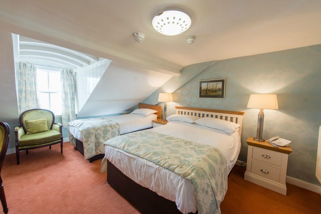 Gwesty'r Marine Hotel & Spa
