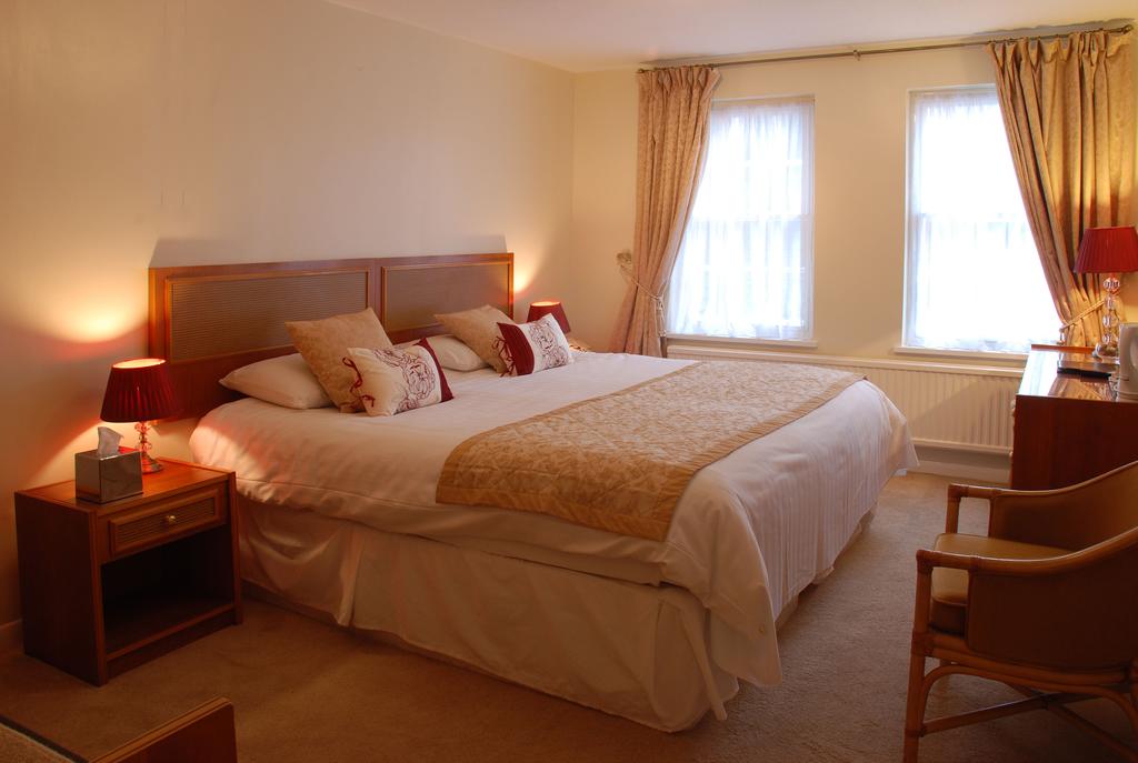 The Crown House Hotel