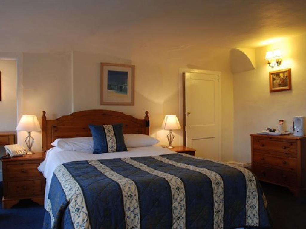 The Crown House Hotel