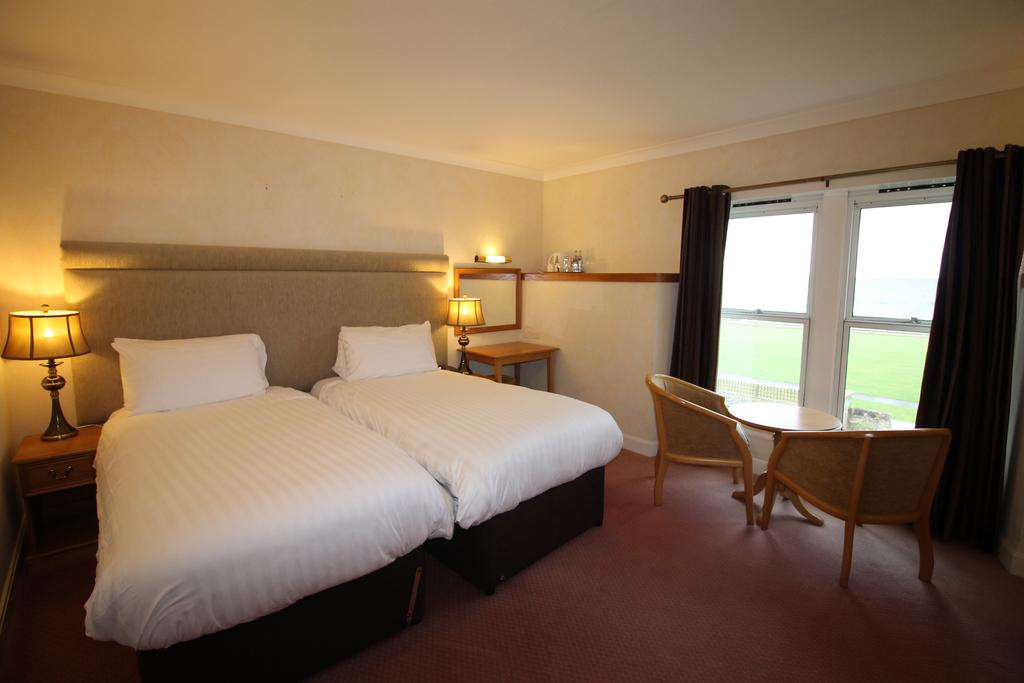 Parkstone Hotel