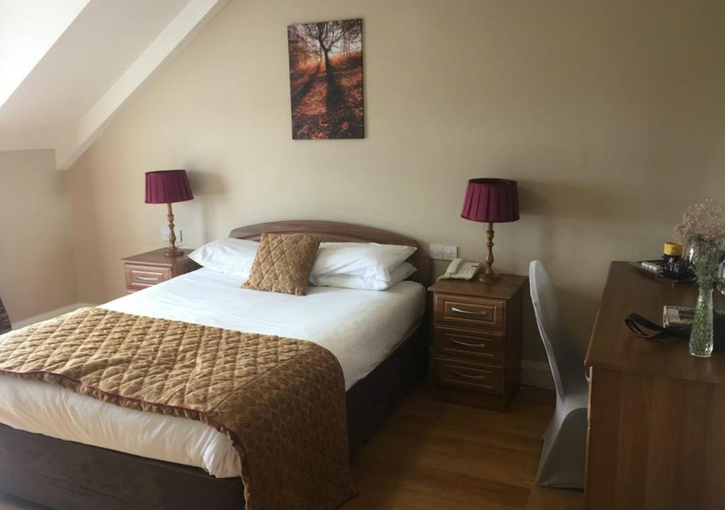 The Cross Square Hotel