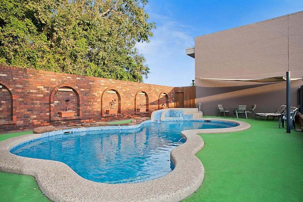 Quality Hotel Sherbourne Terrace