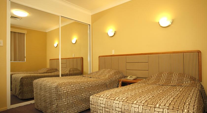 Maclin Lodge Motel