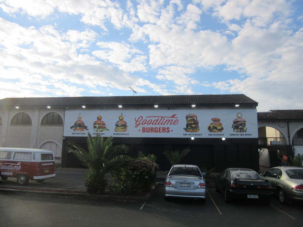 El Toro Motor Inn