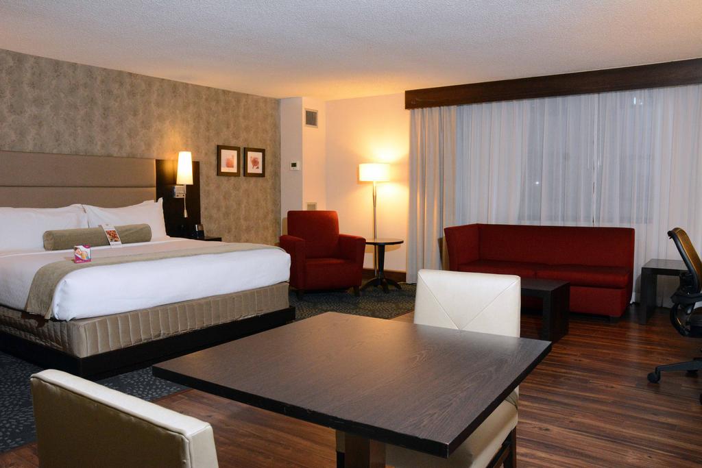 Crowne Plaza Stamford