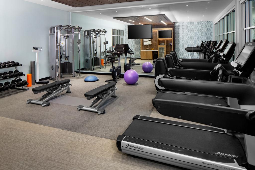 Hotel Indigo Gainesville-Celebration Pointe