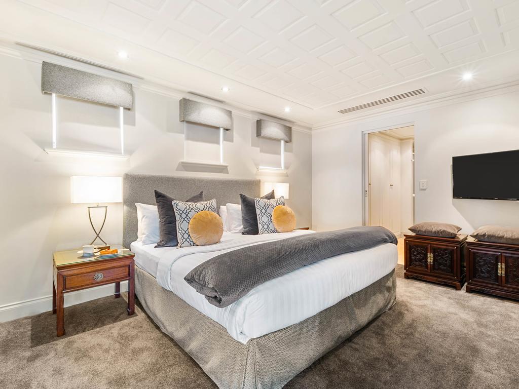 The Peninsula Riverside Serviced Apartments
