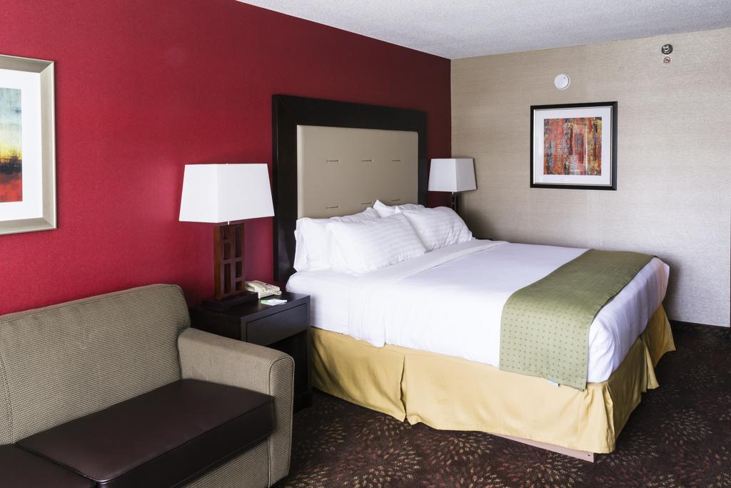Holiday Inn Big Rapids