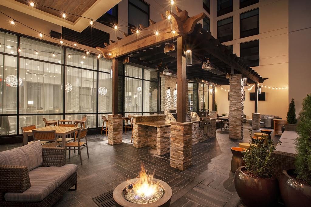 Homewood Suites by Hilton Louisville Downtown, KY