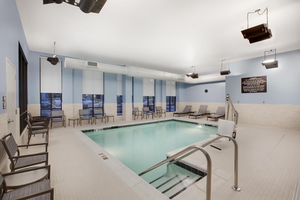 Homewood Suites by Hilton Louisville Downtown, KY