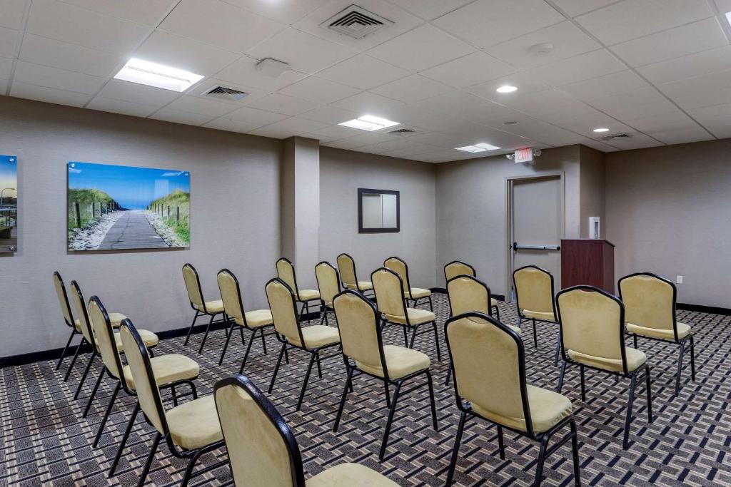 Comfort Inn Syosset - Jericho