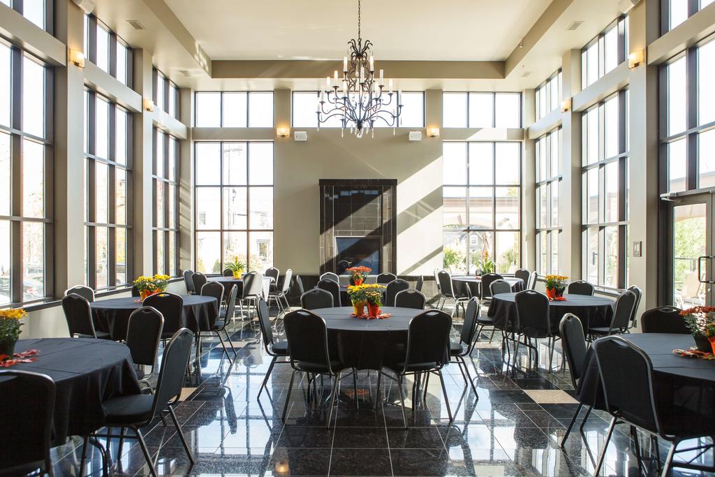 Best Western Plus Perth Parkside Inn & Spa
