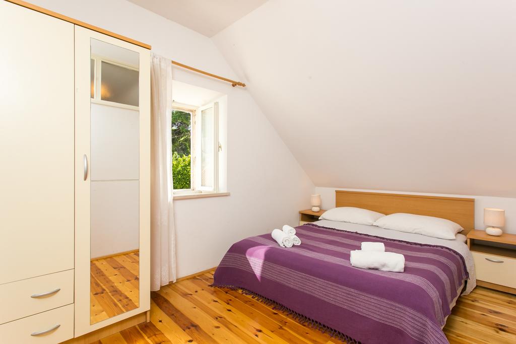 Apartments Orka
