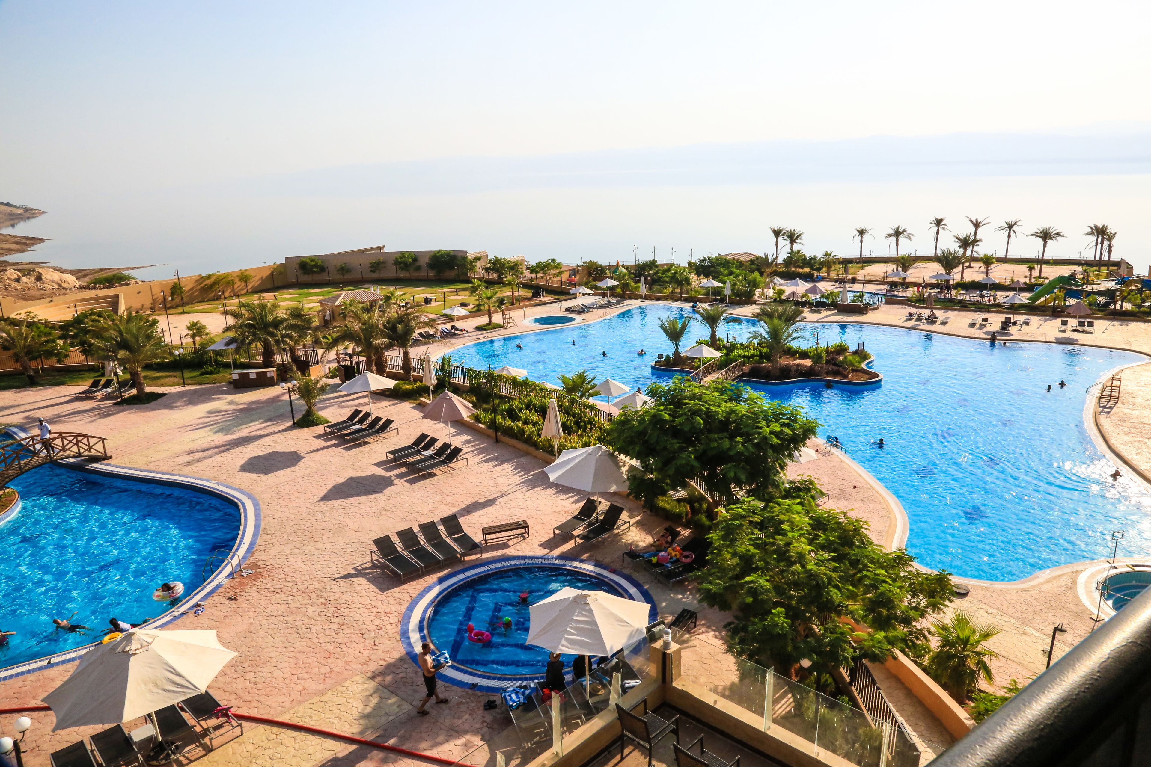 Grand East Hotel & Resort