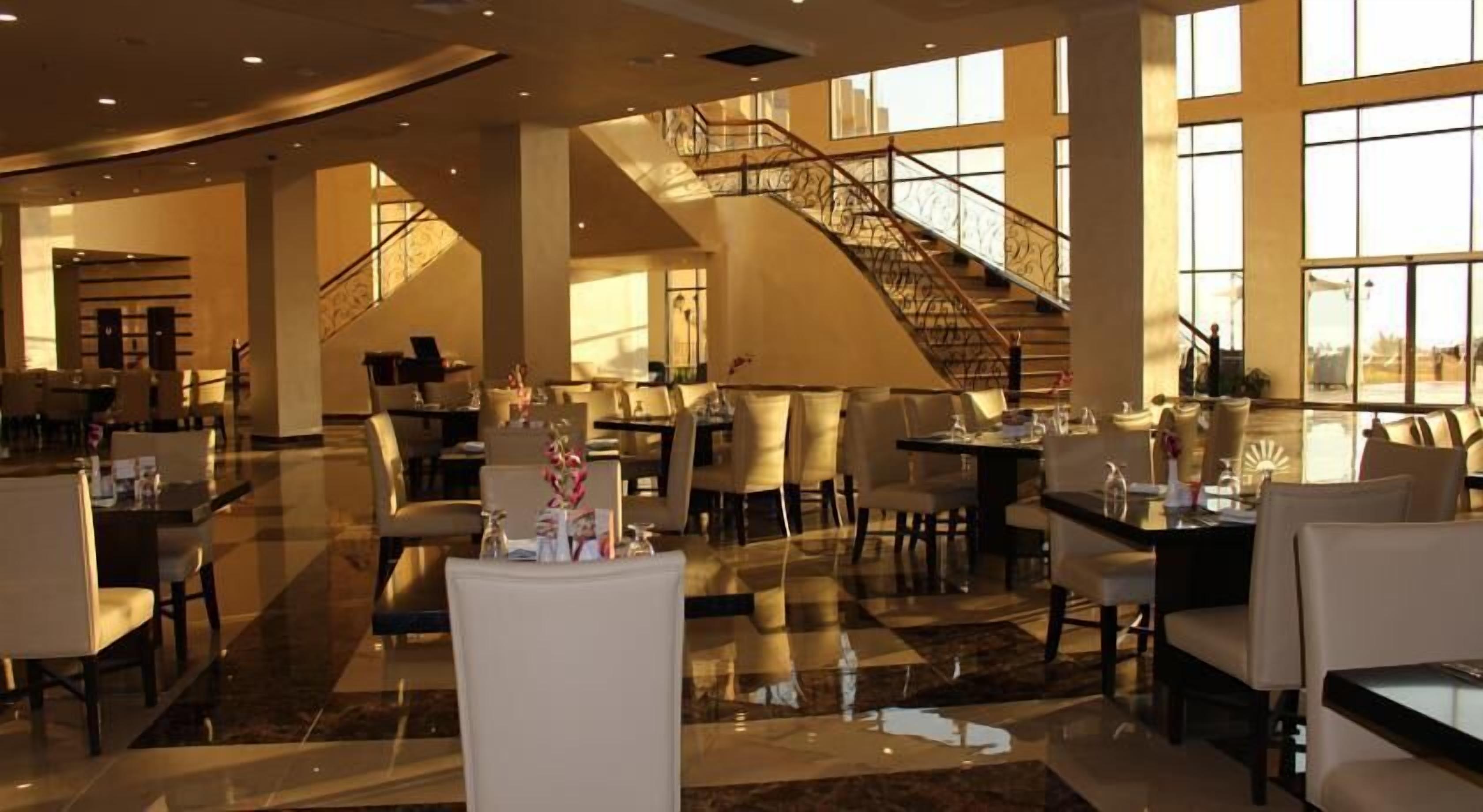 Grand East Hotel & Resort