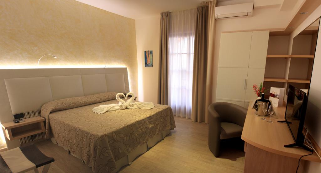 Arenas Hotel