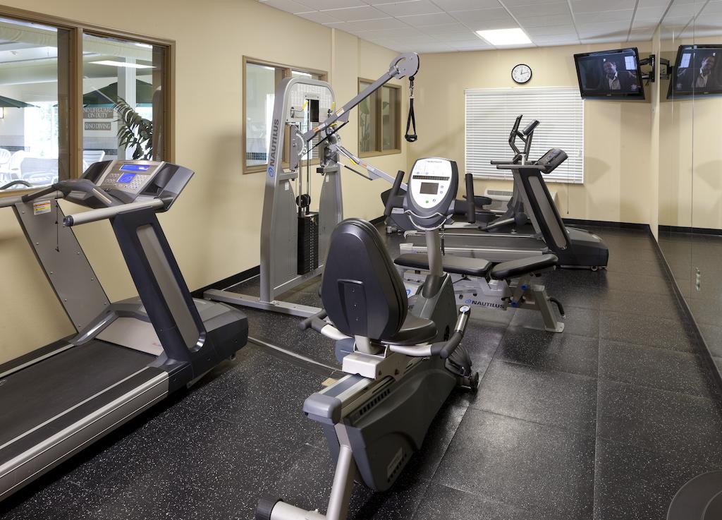 Country Inn & Suites by Radisson, Rocky Mount, NC