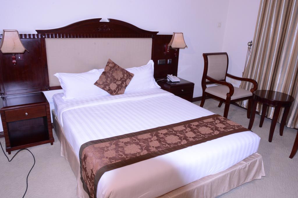 Debredamo Hotel
