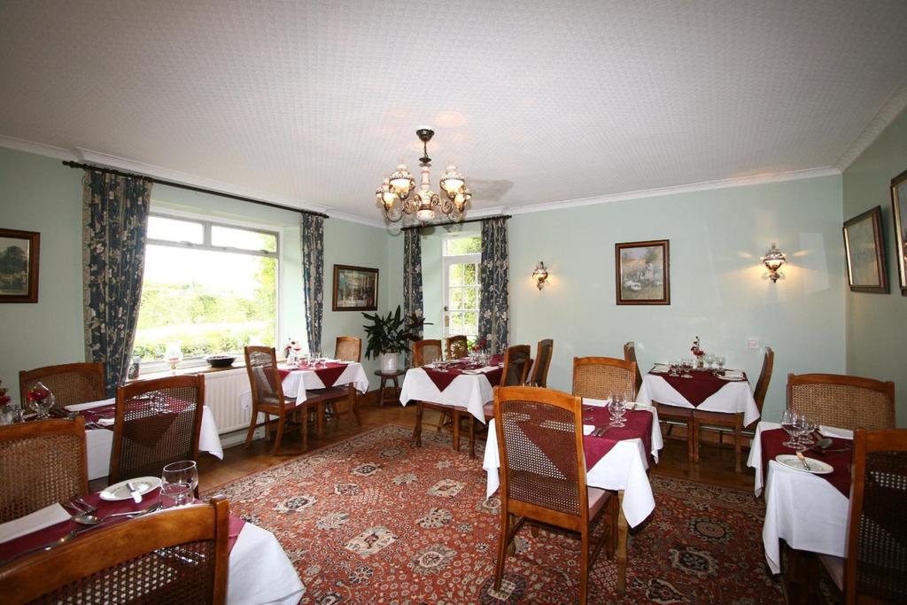 Collaven Manor Hotel
