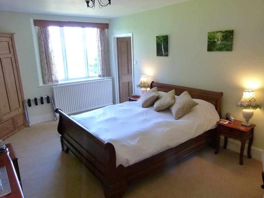 Collaven Manor Hotel