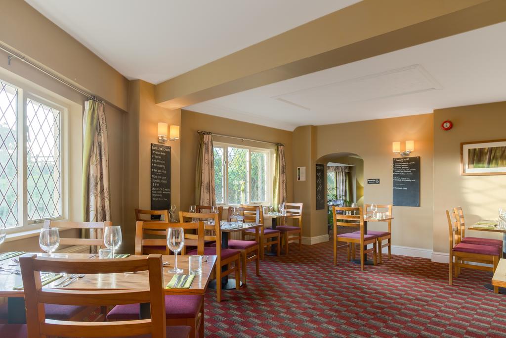 Woodford Bridge Country Club by Diamond Resorts