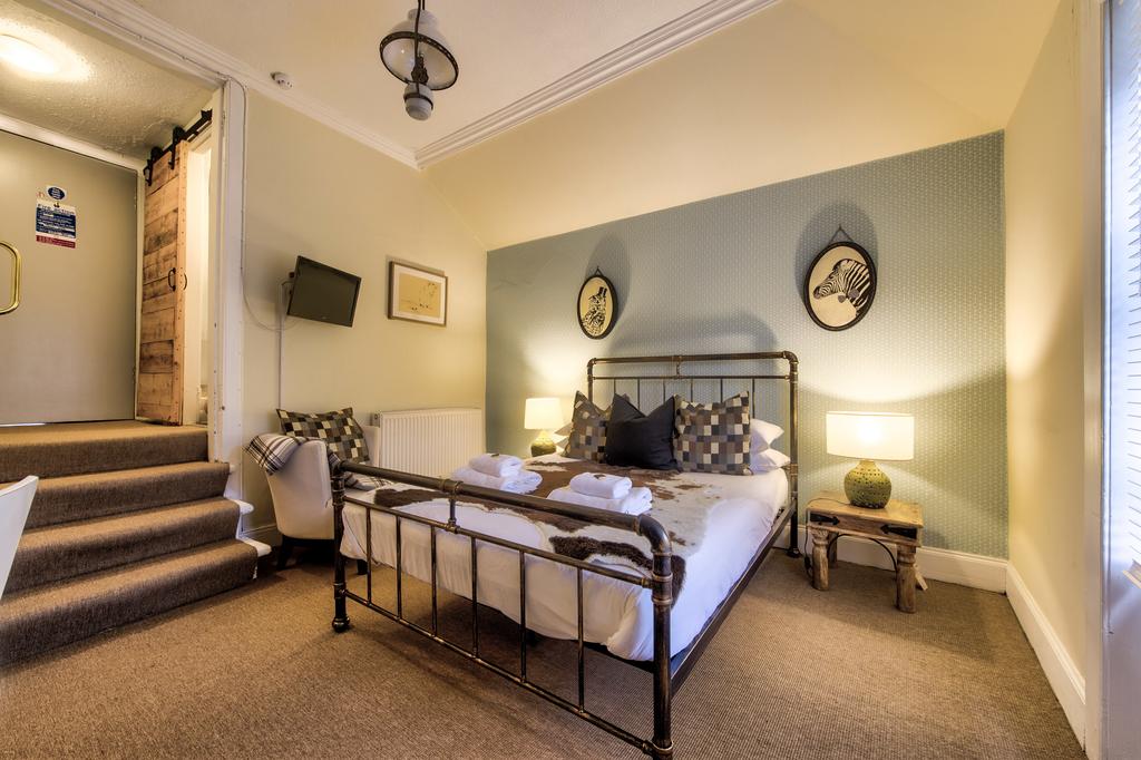 Amadeus Guest House B&B
