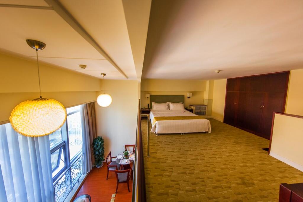 Ramada Plaza Yantai