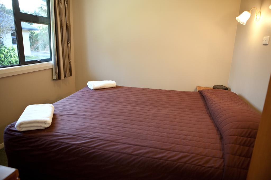 Grove Park Motor Lodge