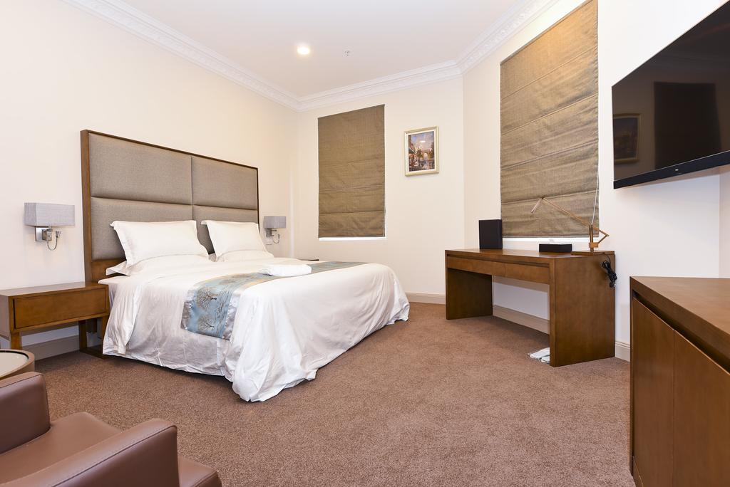 Clarendon Hotel Melbourne