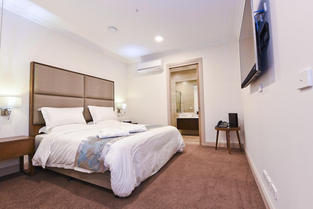 Clarendon Hotel Melbourne