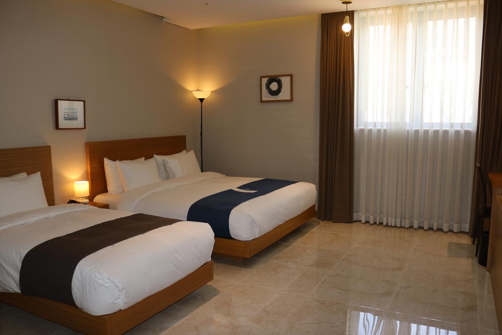 Benikea Yangsan Hotel