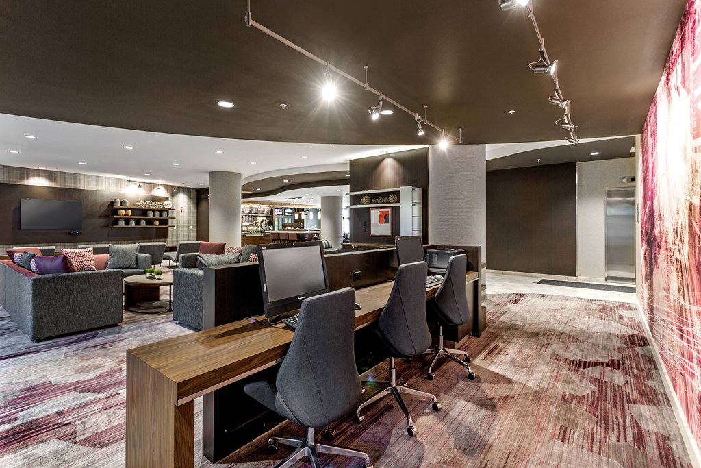Courtyard by Marriott Easton-Columbus