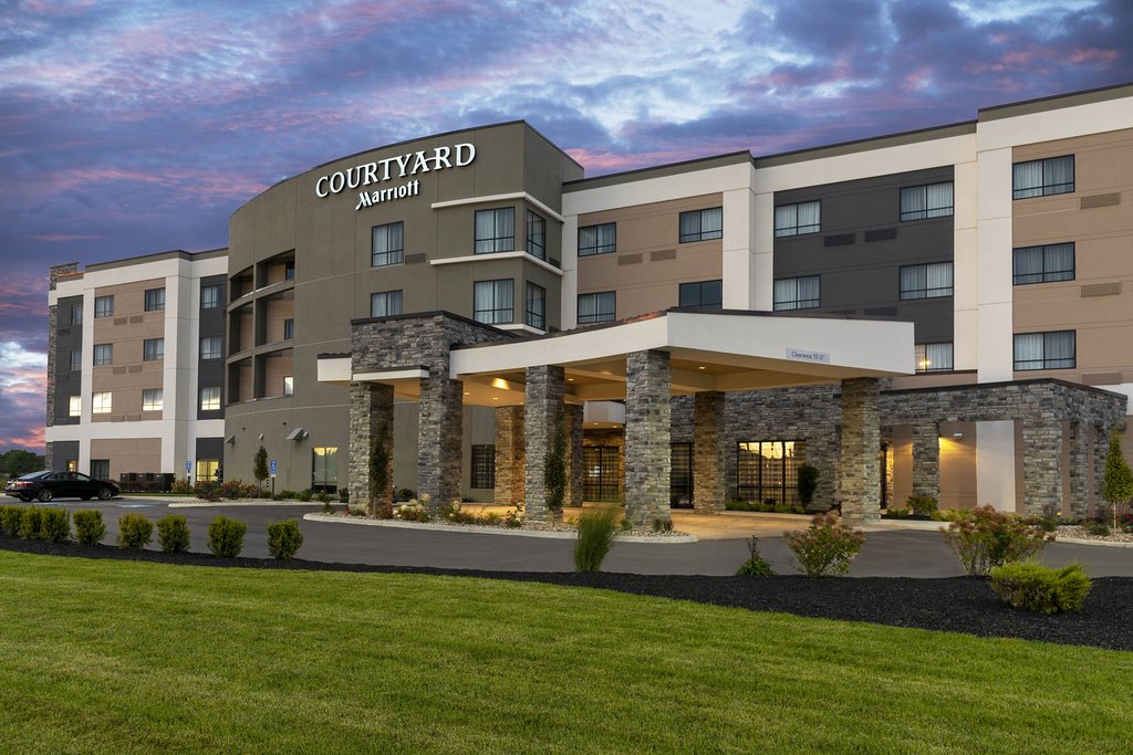 Courtyard by Marriott Cleveland Elyria