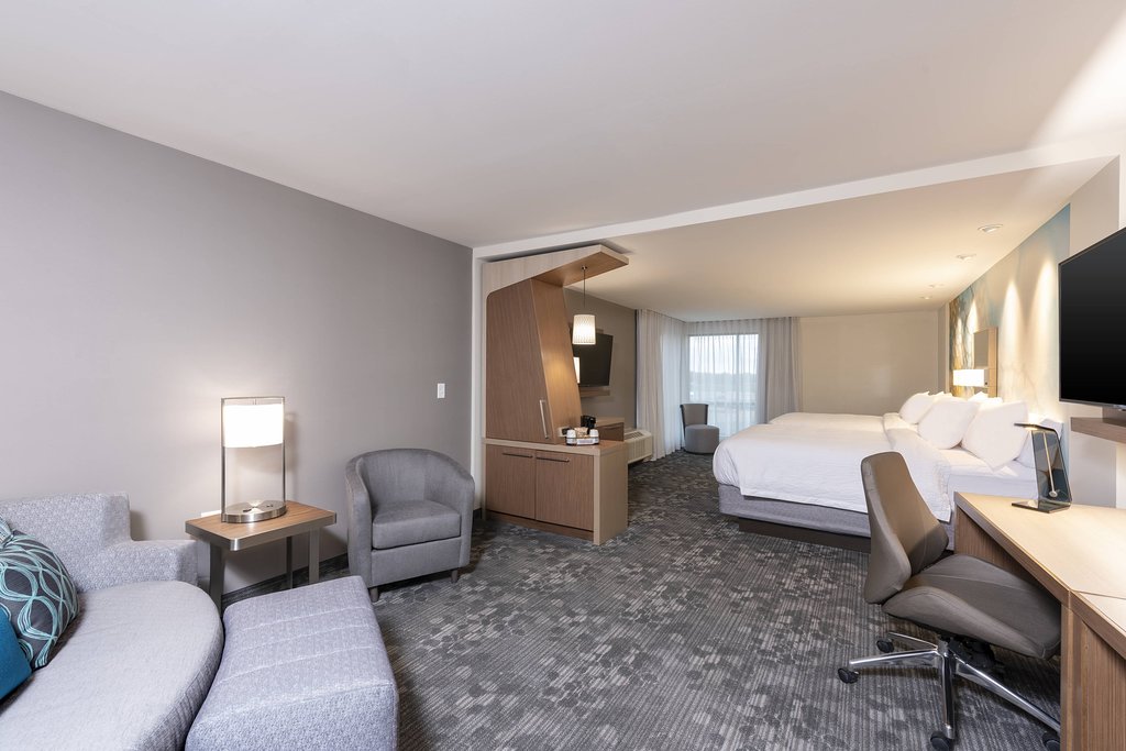 Courtyard by Marriott Cleveland Elyria