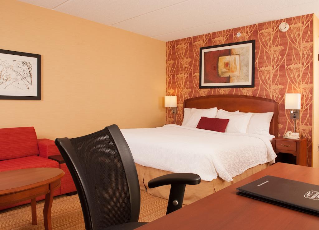 Courtyard by Marriott Charlotte Gastonia