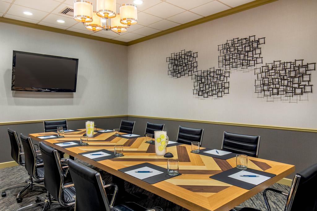 Four Points by Sheraton Kalamazoo
