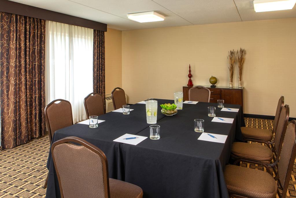 Four Points by Sheraton Kalamazoo