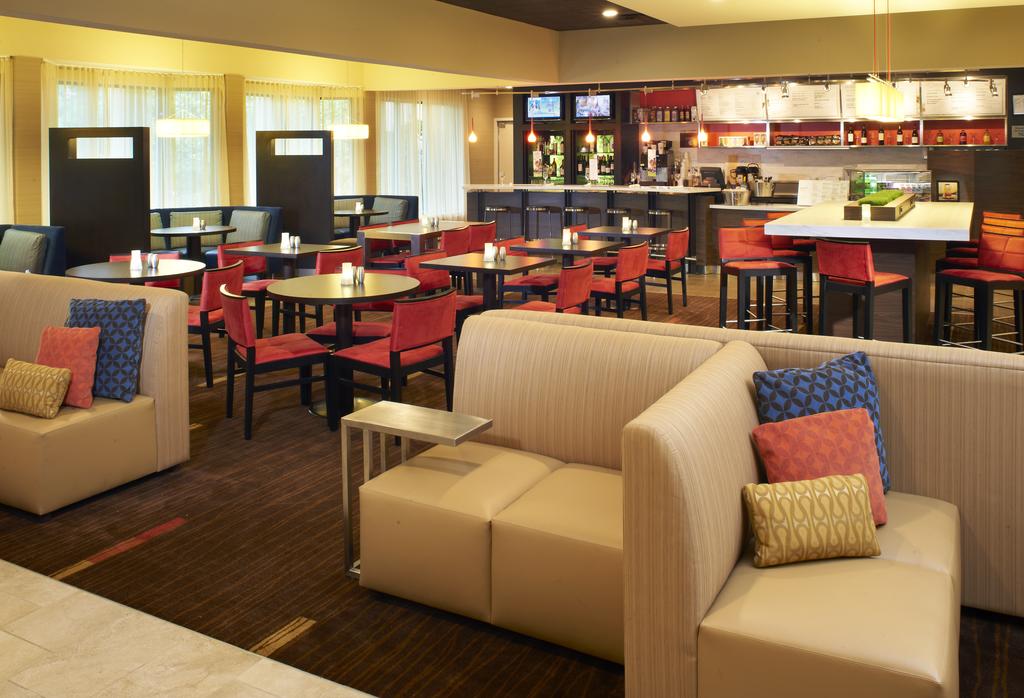 Courtyard by Marriott Lexington North