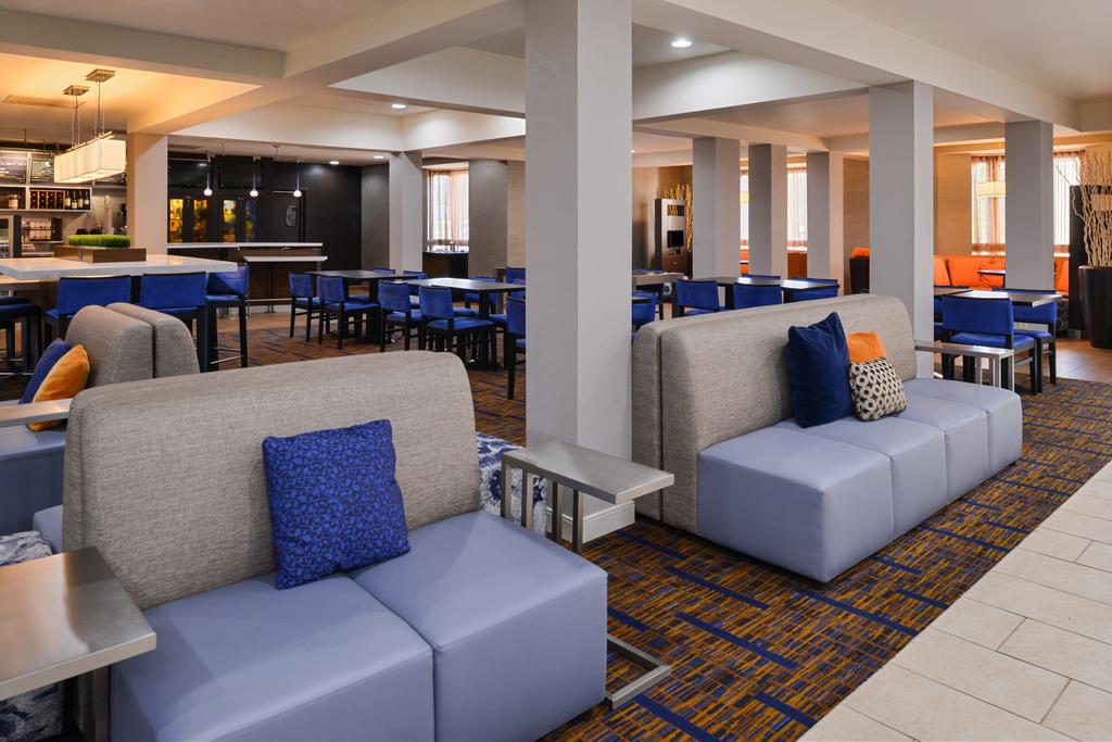 Courtyard by Marriott Milwaukee Brown Deer