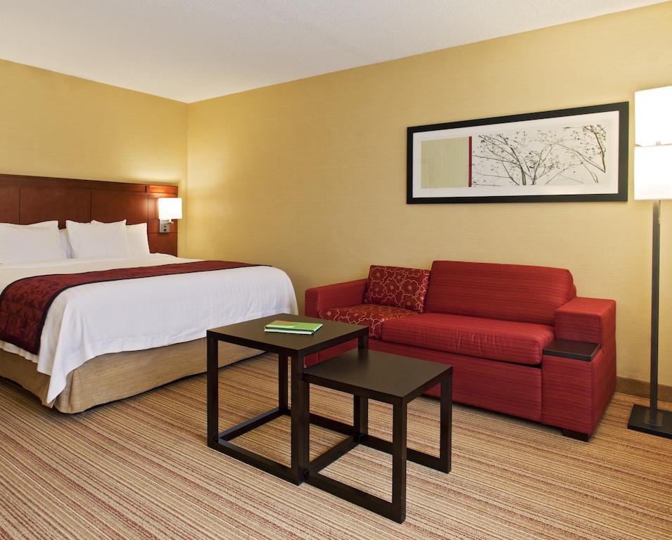 Courtyard by Marriott Newburgh Stewart Airport