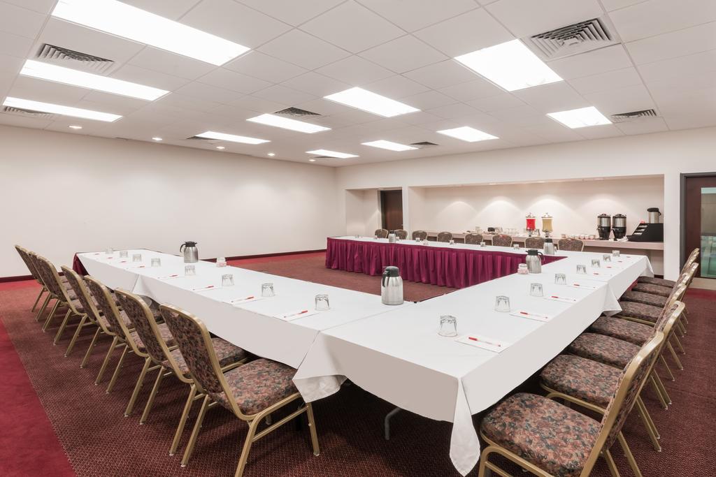 Ramada Hotel & Conference Center by Wyndham State College