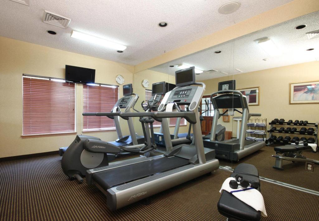 Hawthorn Suites by Wyndham Tinton Falls